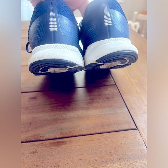 Nike Pegasus Blue Running Shoes; Size 6 - Picture 9 of 9